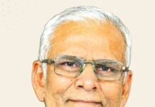 ॲड. किशोर देशपांडे : सामाजिक जाण व भान असलेलं व्यक्तिमत्त्व