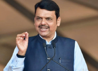 देवेंद्र फडणवीस तुम्हारा चुक्याच !